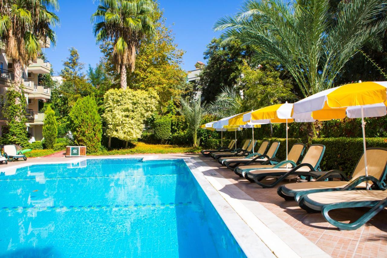 אוקורקאלאר Gardenia Beach Hotel מראה חיצוני תמונה