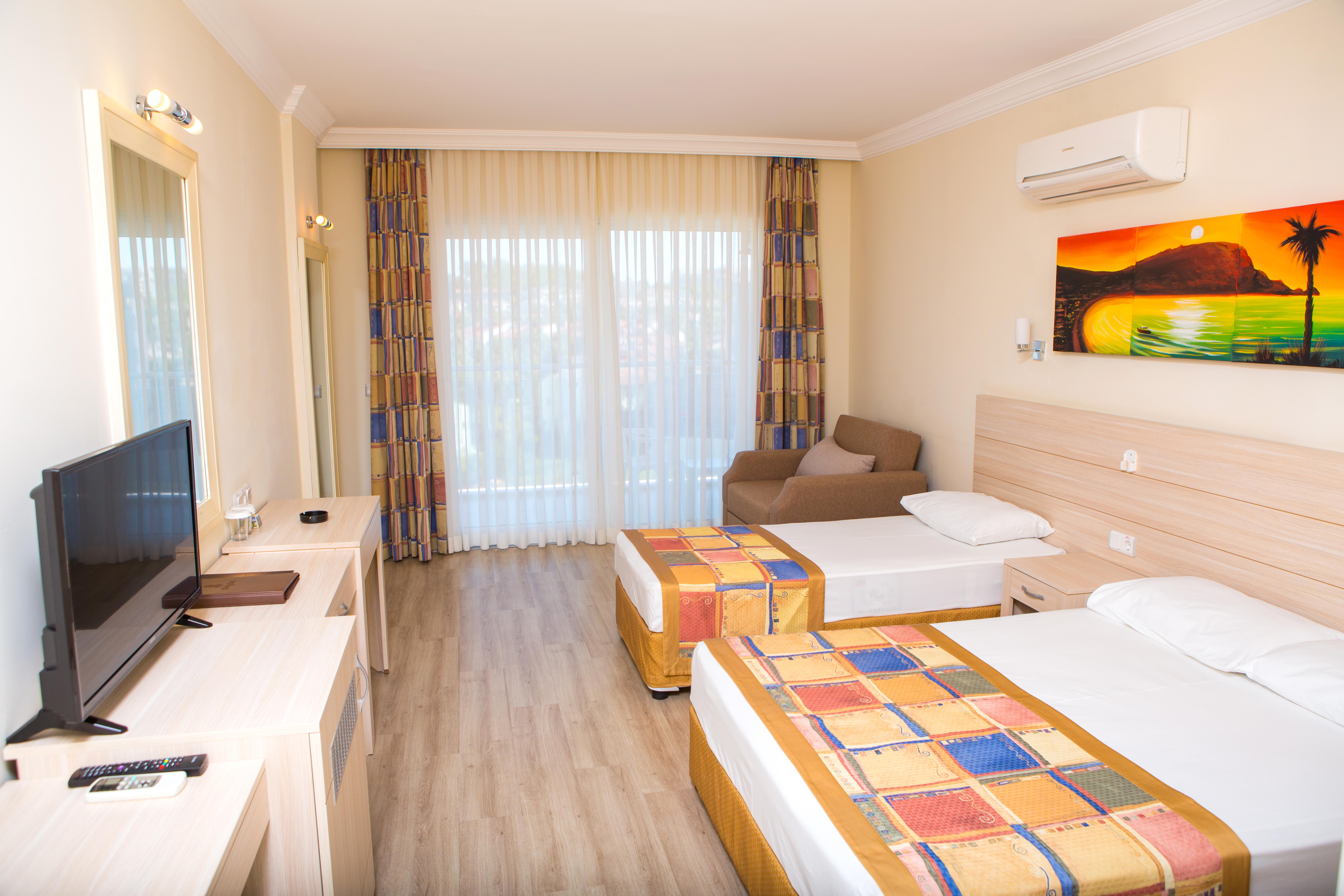 אוקורקאלאר Gardenia Beach Hotel מראה חיצוני תמונה