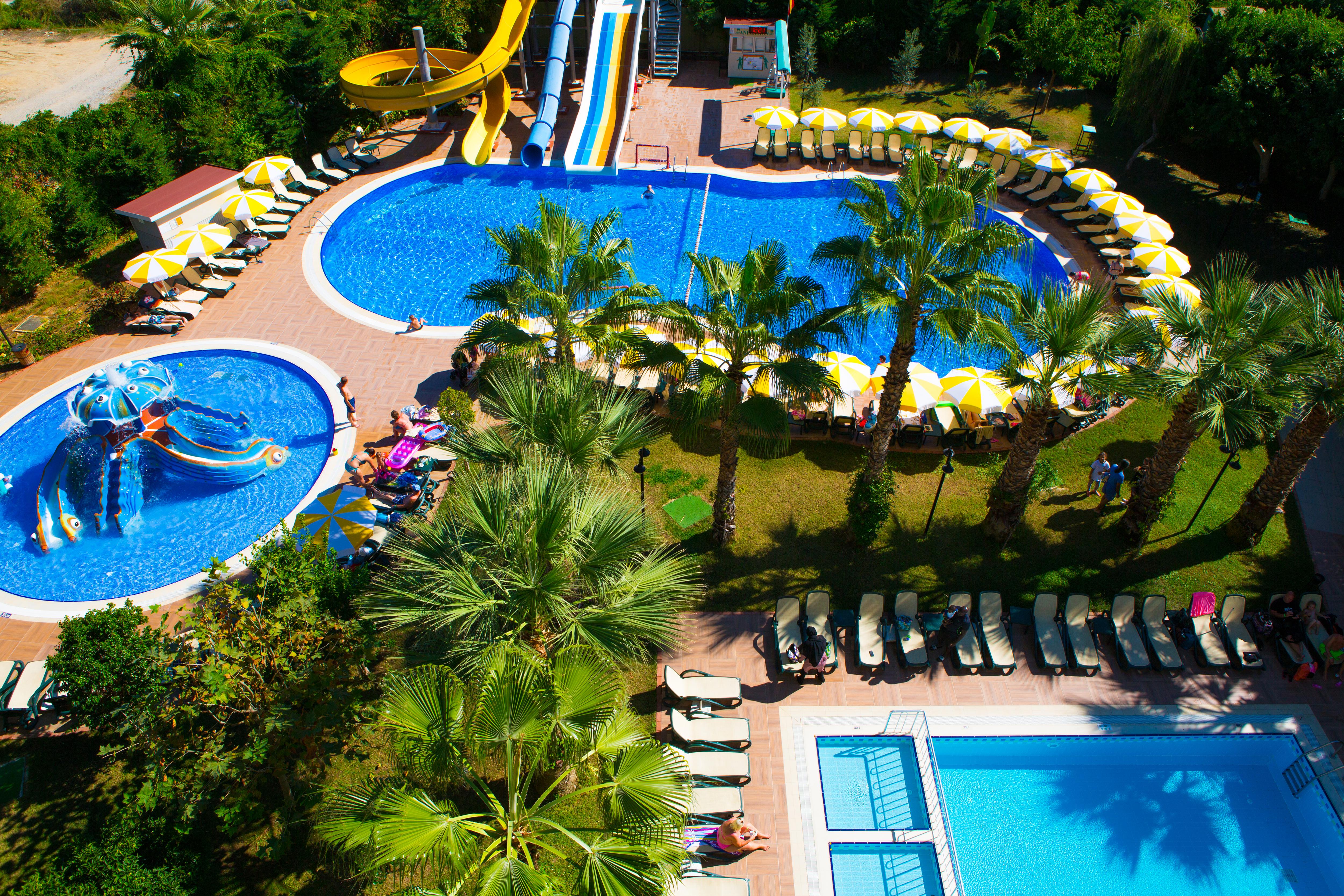 אוקורקאלאר Gardenia Beach Hotel מראה חיצוני תמונה