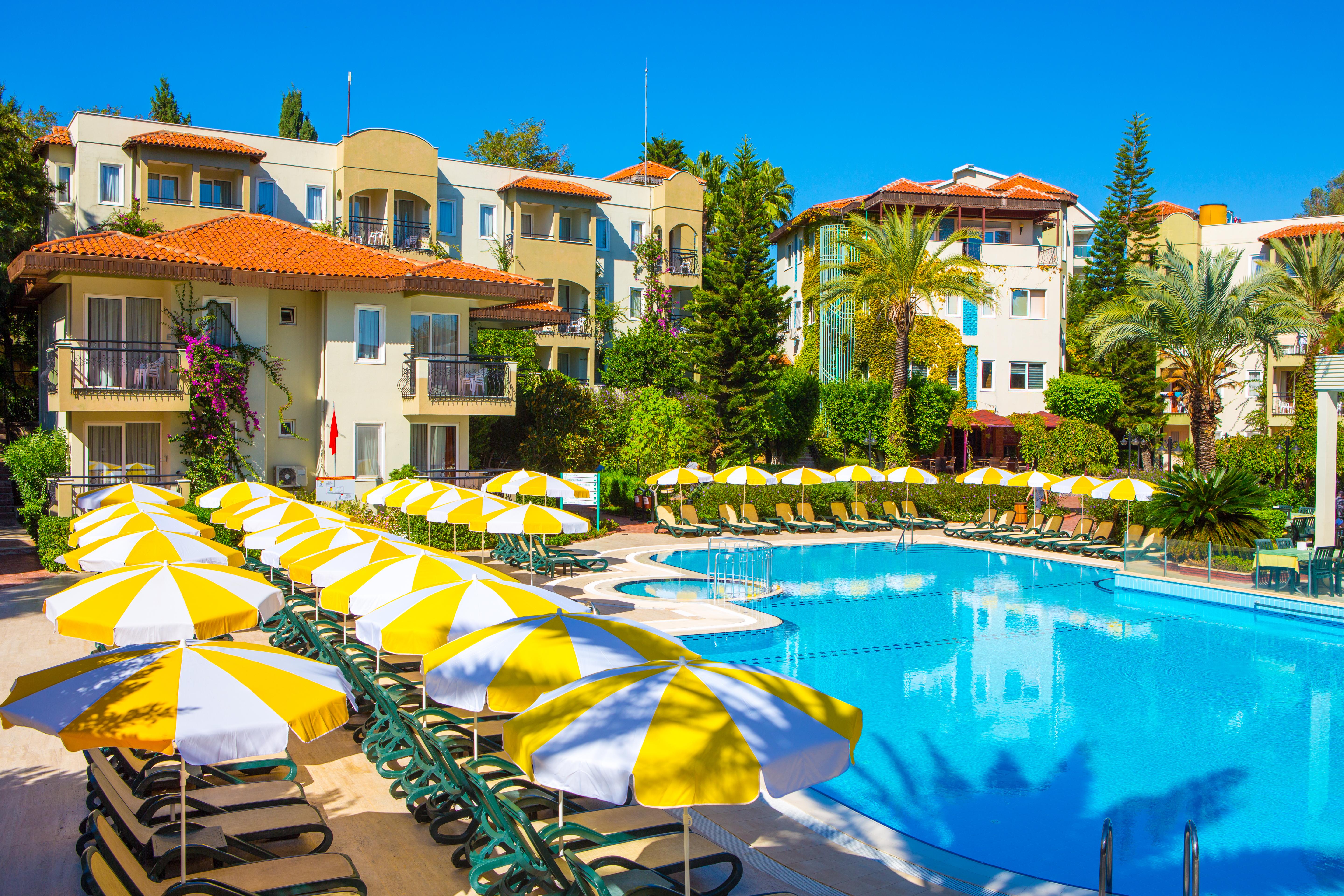 אוקורקאלאר Gardenia Beach Hotel מראה חיצוני תמונה