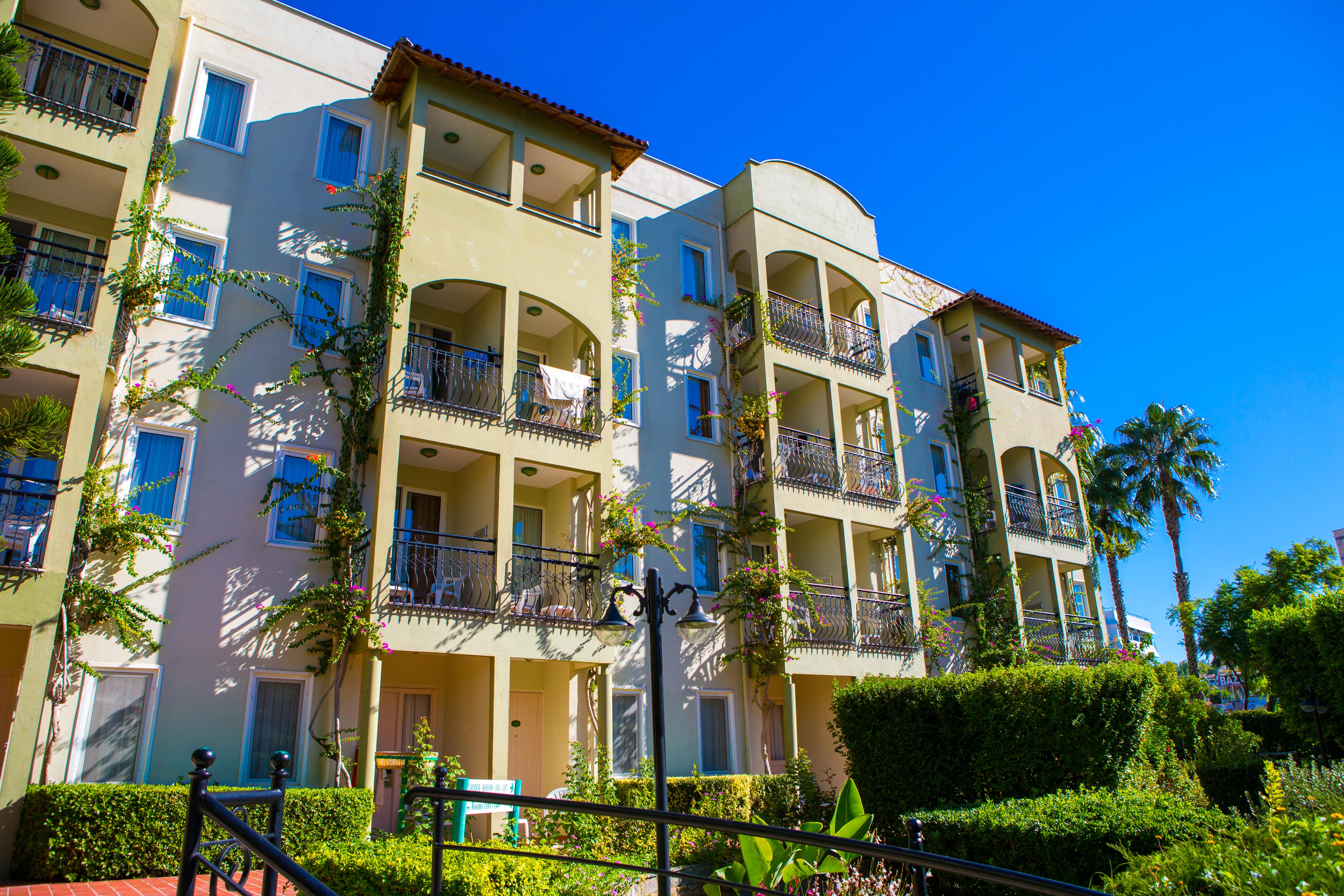 אוקורקאלאר Gardenia Beach Hotel מראה חיצוני תמונה